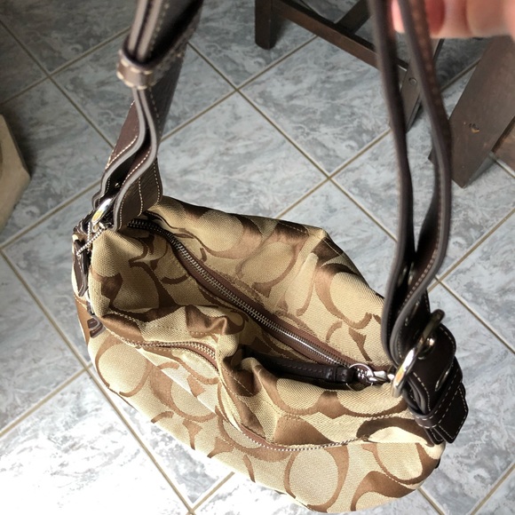 Coach signature brown shoulder hand bag - Picture 6 of 8